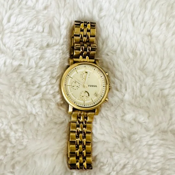 Gold Fossil Women’s Watch - Picture 8 of 8